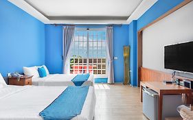 Golden Ocean Azure Hotel